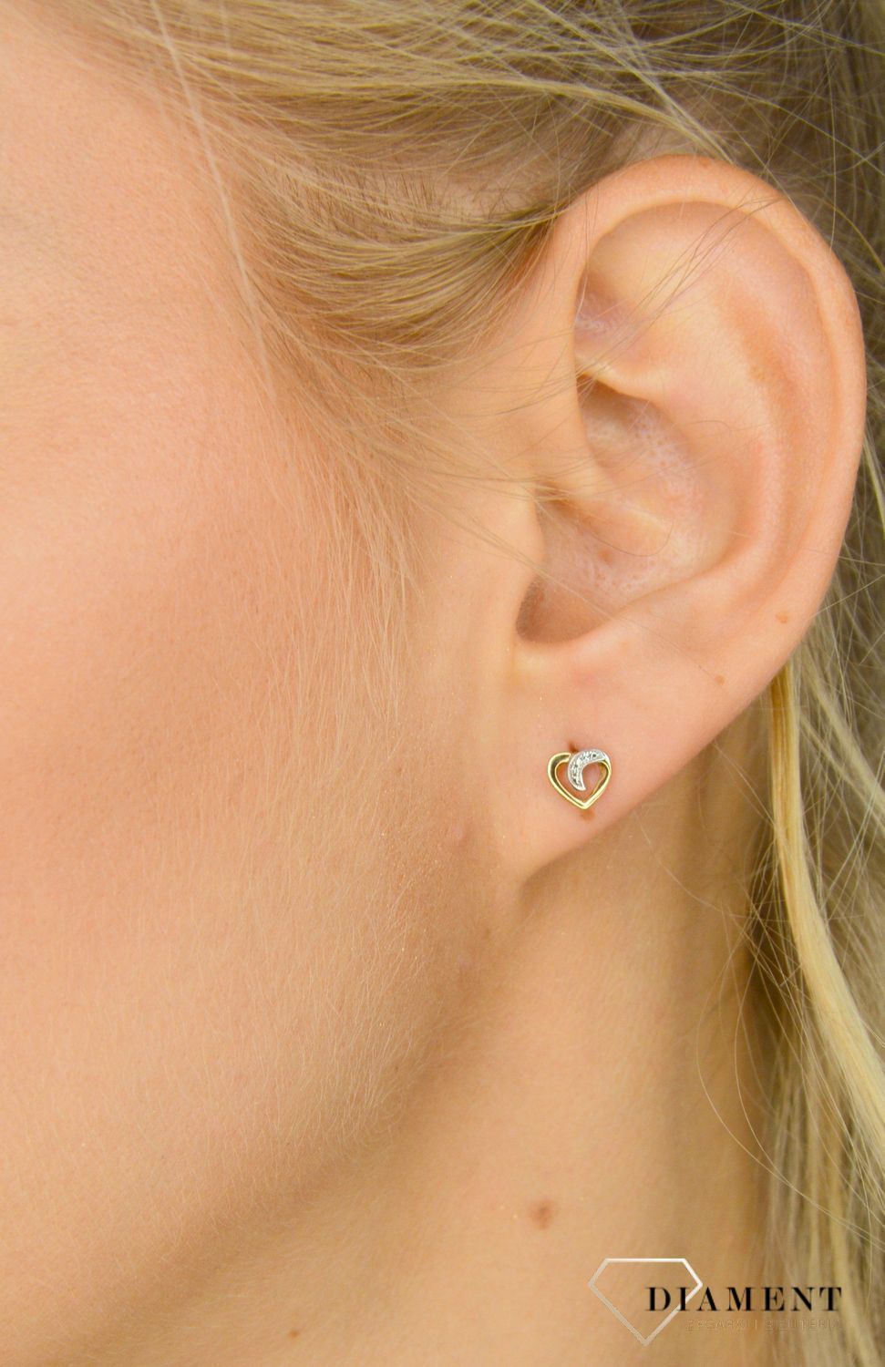 Kolczyki złote serca DIAMENT diamenty E65983YS 375 P1 złote kolczyki kolczyki z brylantem. Kolczyki w kształcie serca ozdobione brylantami. Jest to idealny pomysł na prezent dla ukochanej..jpg